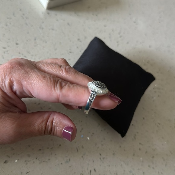 New! La Belle Vie Genuine Marcasite Fine Silver Plated Ring sz 8 - Picture 10 of 11